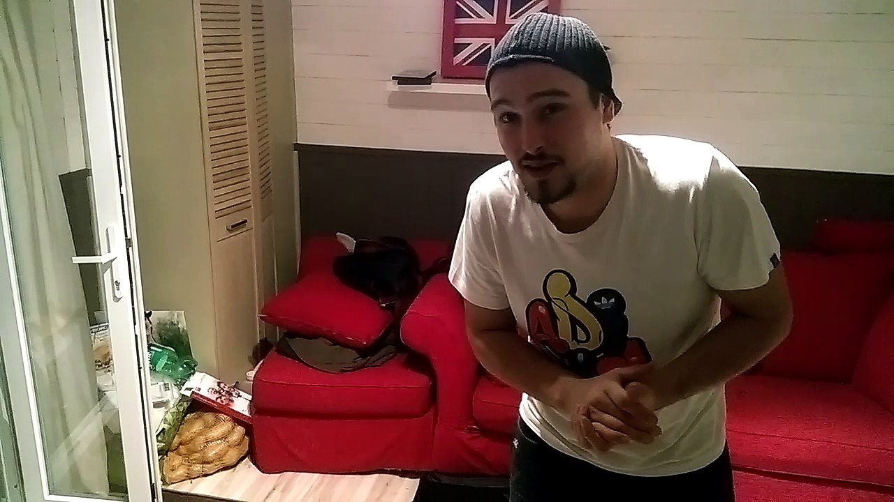 MC Jay #1 Je T'aime à La Toilette (Parodie)