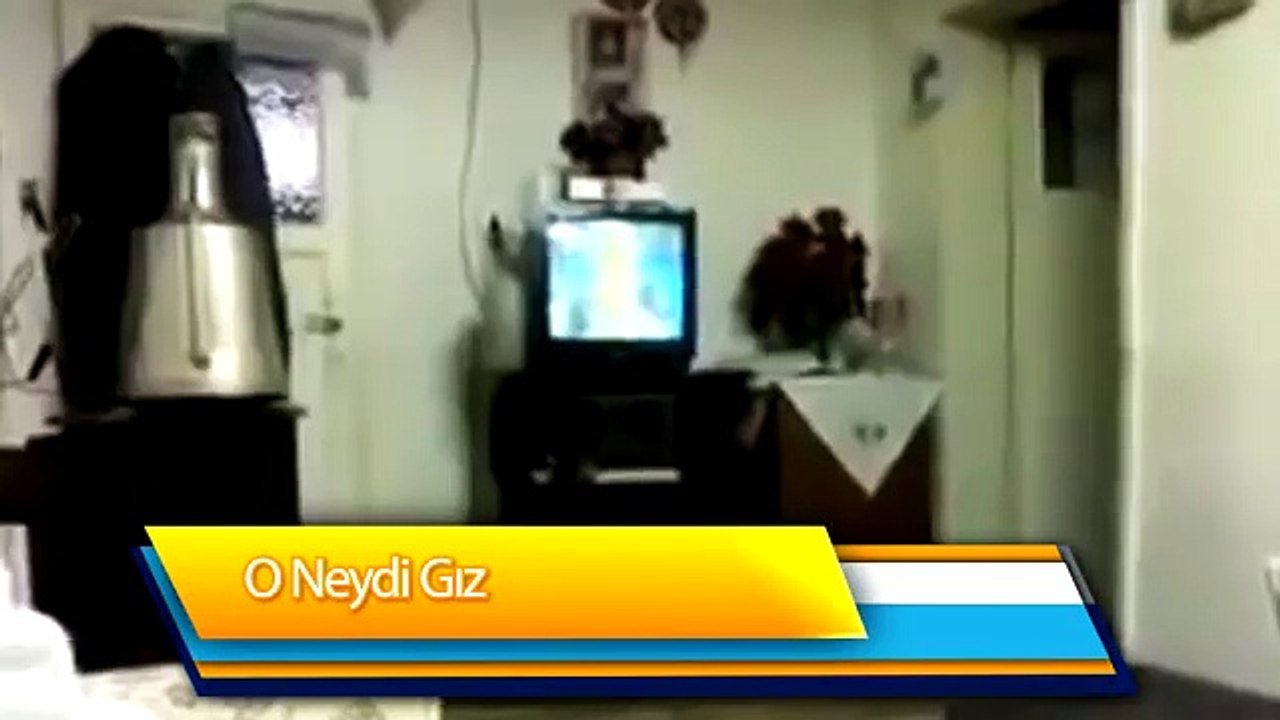 o neydi gız - çaydanlık şakası :)