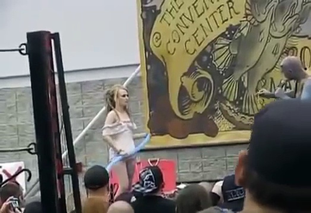 CHICA CON HABILIDADES INCREÍBLES (360p)