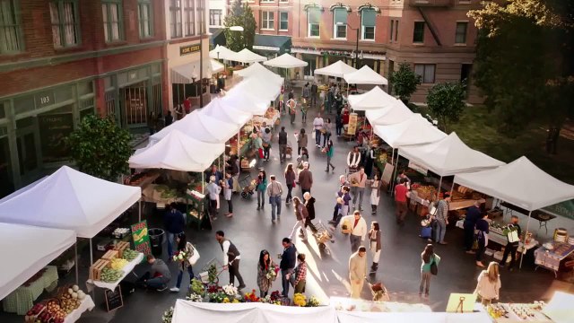 Carls Jr. Super Bowl Commercial 2015 with Charlotte McKinney