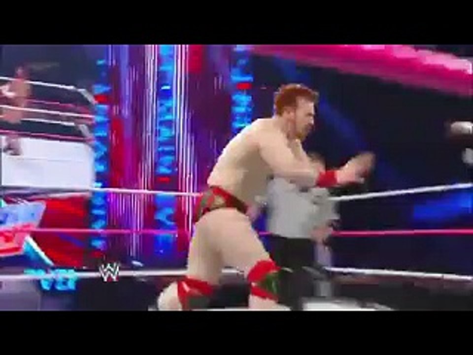 Sheamus vs CM Punk Highlights Main Event