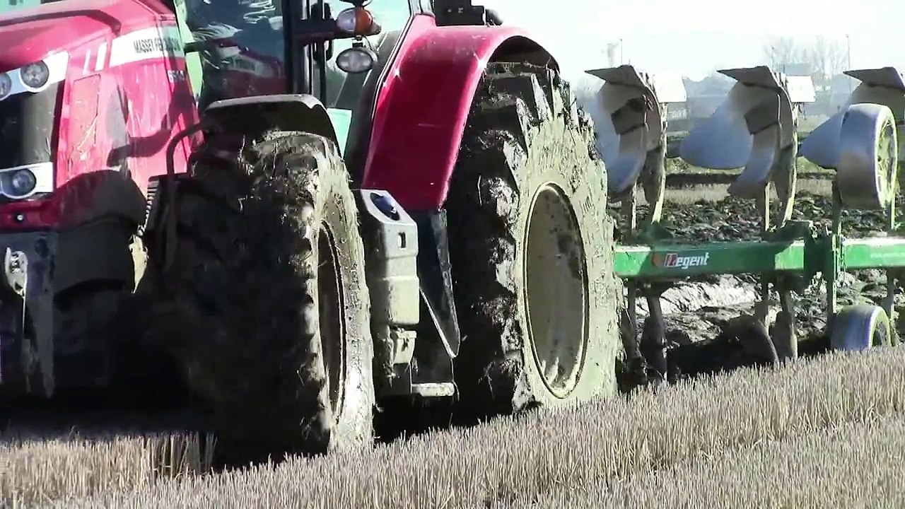 NEW MF 6614 Dyna VT + Pentavomere Regent [Vercelli 2014]