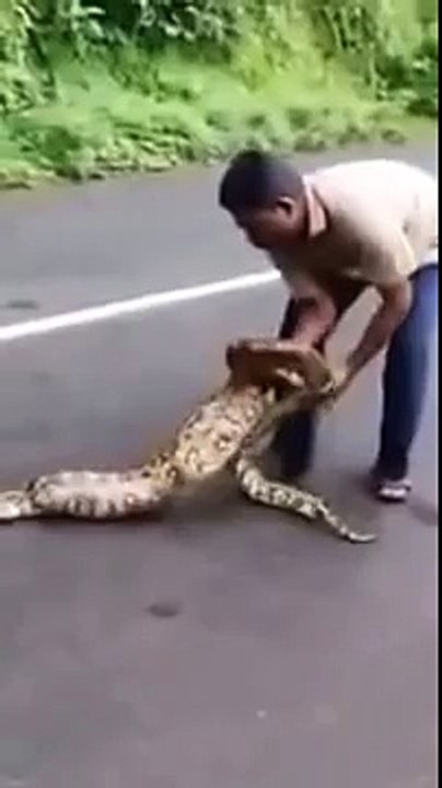 Funny Indian WhatsApp Videos
