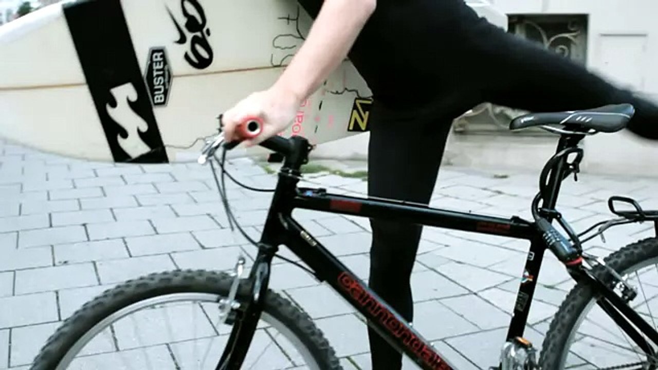 Xperia active. Городской серфинг