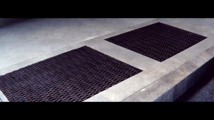 Pub Snickers : 20 Questions avec Eugene Levy [HD]