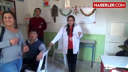 Genç Kızı Şoka Sokan Evlilik Teklifi