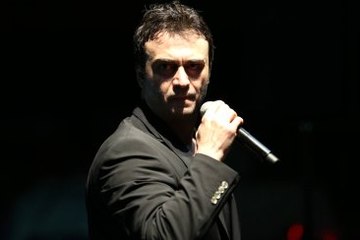 Şarkıcı Kutsi, Askere Gitmemek İçin Çürük Raporu mu Aldı