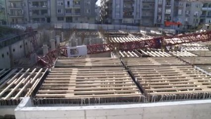 Emniyet Müdürlüğü İnşaatında Vinç Kazası;1 Ölü