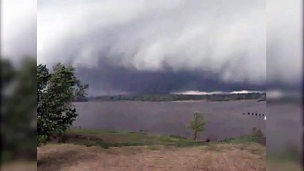 Mayflower, AR Tornado from Arkansas River (4/27/2014)