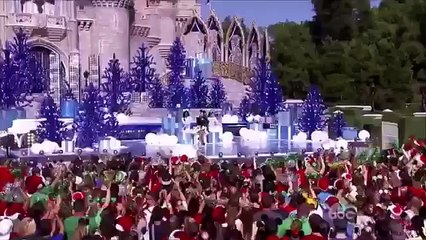 Ariana Grande Disnayland 2015-Focus (FULL HD)