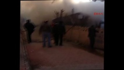 Bolu Yaşlı Çiftin Evi Yangında Kül Oldu