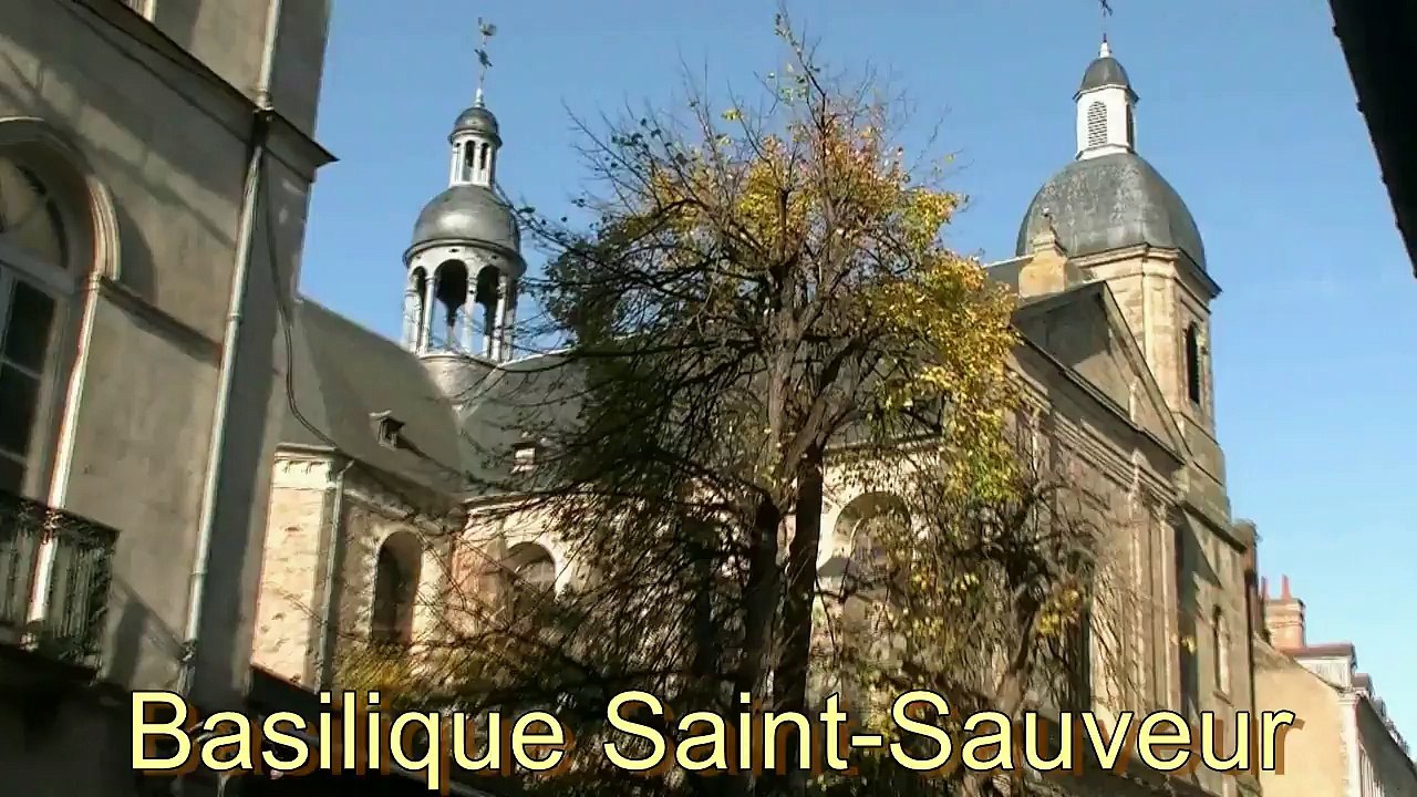 Une barque pour cathédrale