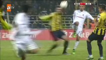 Bucaspor:0 Beşiktaş:2 | Gol: Oğuzhan Özyakup (Penaltı)