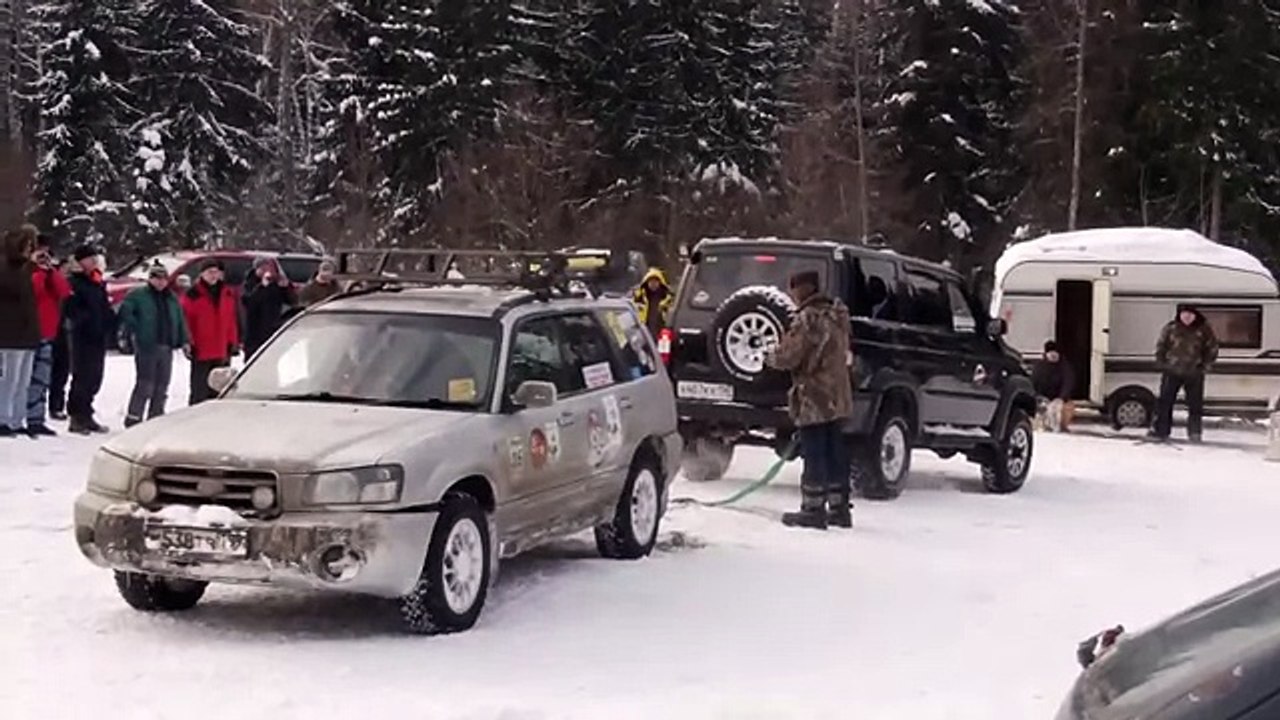 Автомобили, кто сильнее- УАЗ Патриот vs Subaru Forester