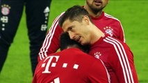 Bayern Hugs: Lewandowski, Müller & Co. Loved Up