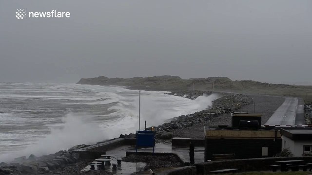 Storm Imogen hits Irish coast at Kerry