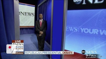 Ben Carson Mocked for Botched Debate Entrance