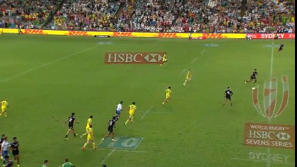 Sydney 7s : L'essai des All Blacks inscrit avec 8 joueurs sur le terrain