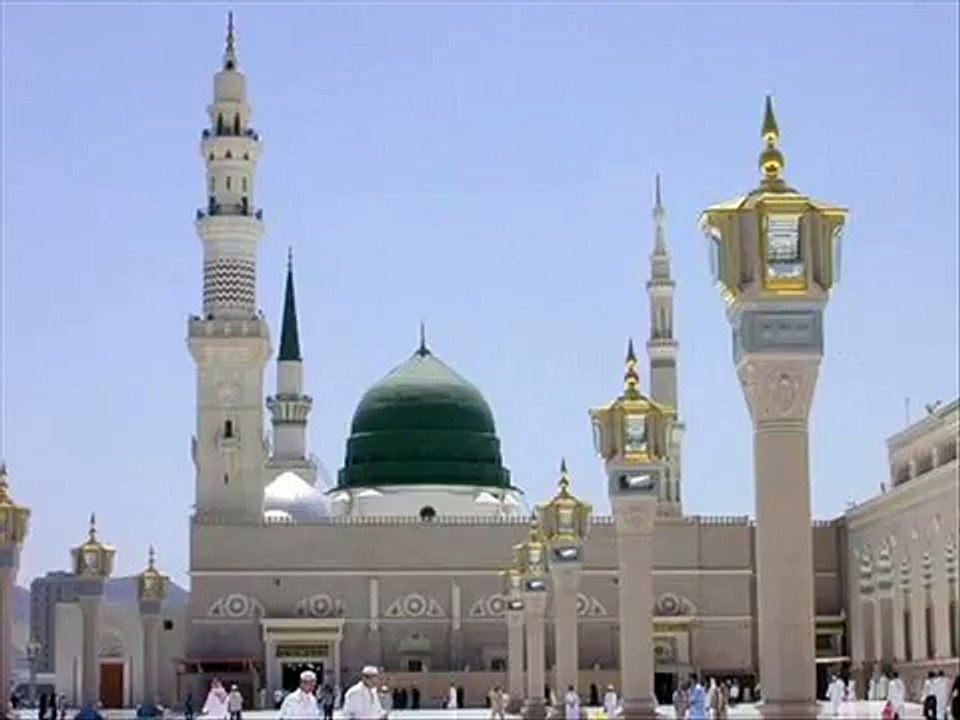 Naat e Sarkar Ki Parh Ta Hu Main - Alhaaj Shahbaz Qamar Fareedi -