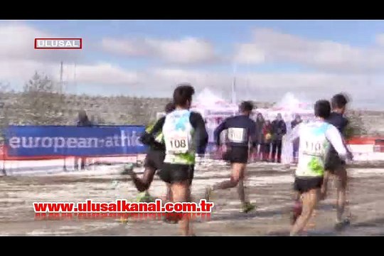 Eksi 3 derece soğukta kıyasıya yarıştılar