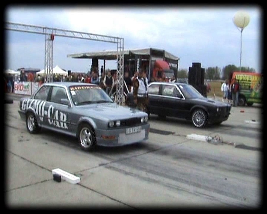 BMW 325 IX Turbo Vs. BMW E30 Turbo Drag Race 2