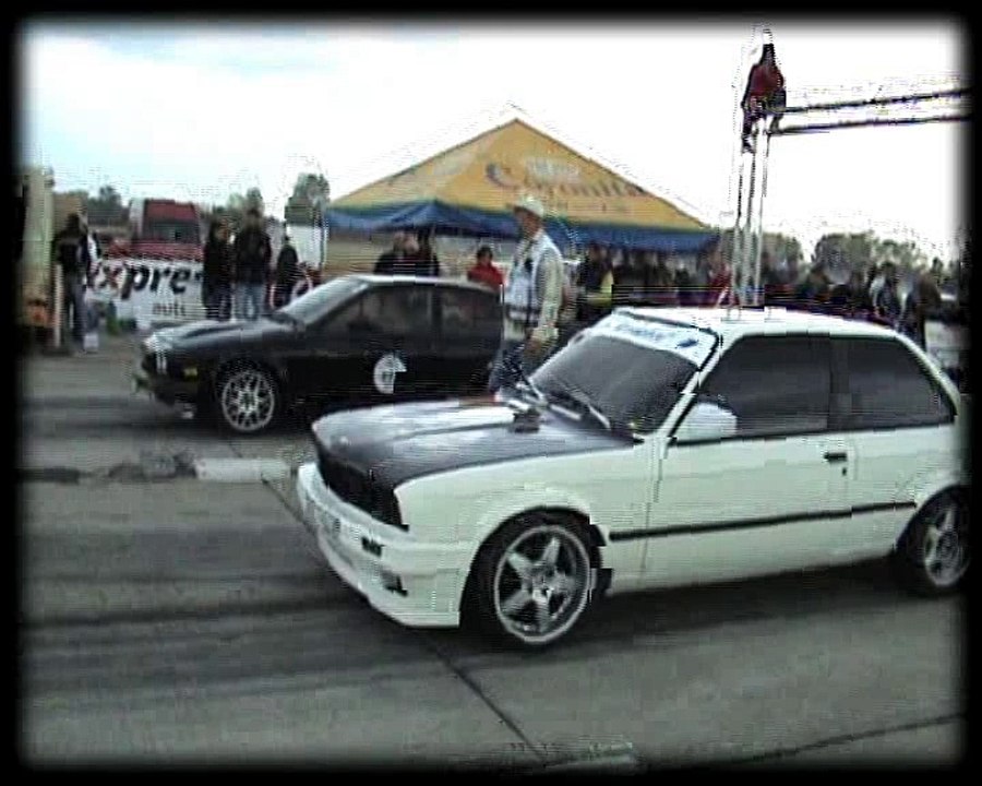 BMW E30 [M5] Vs. Alfa Romeo GTV6 Drag Race