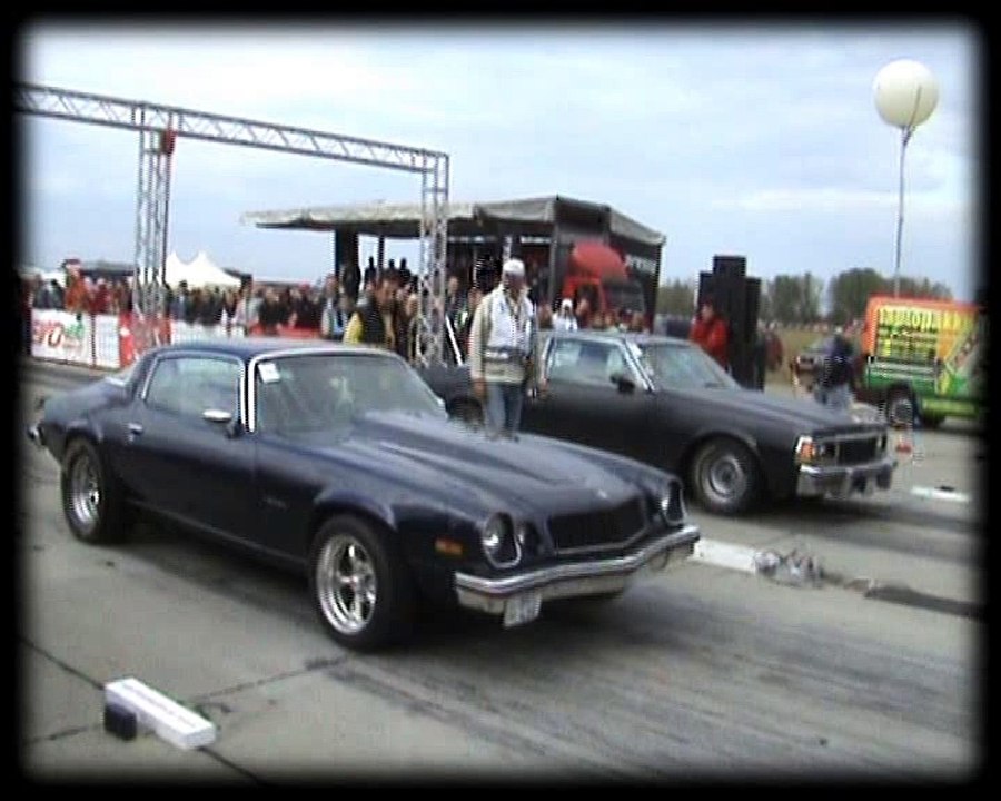 Chevy Camaro Vs. Chevy Caprice [1977] Drag Race