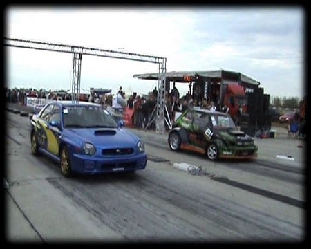 Fiat 126 P [Drag Polski] Vs. Subaru Impreza WRX STI Drag Race