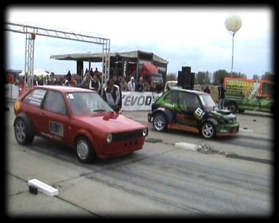 VW Polo 1.9 TDI Vs. Fiat 126 P Drag Race