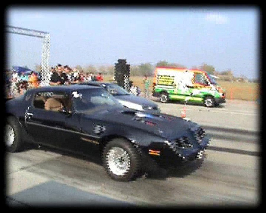 Pontiac Trans-Am 5.7 BiTurbo [11.8@110] Vs. Opel Calibra Turbo Drag Race