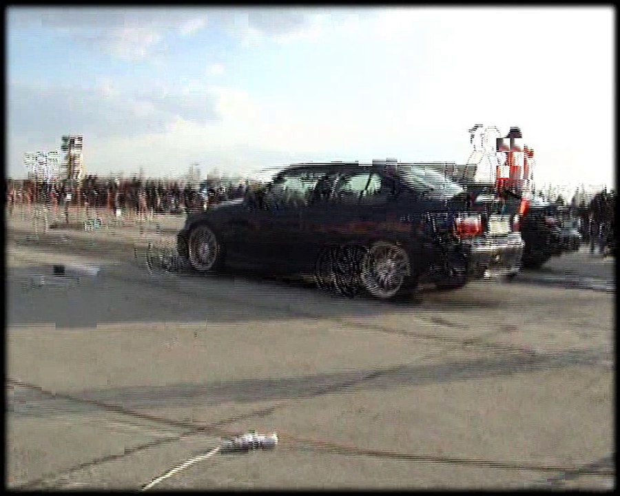 BMW E36 M3 Vs. BMW E36 M3 Drag Race