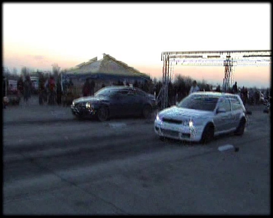BMW E46 M3 Vs. VW Golf IV Turbo Drag Race
