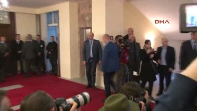 Kosova Cumhurbaşkanı ve Siyasi Parti Liderleri Arasında Yapılan Görüşmeden Anlaşma Çıkmadı