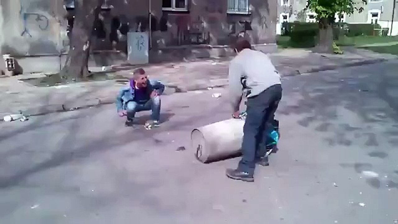 Интрига до последнего штриха