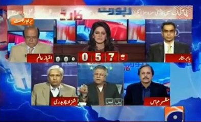 Hassan Nisar Takes Class of Ayesha Bakhash For Asking Stupid Question