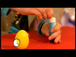 Wobbly Clown! | Minute Make | Mister Maker