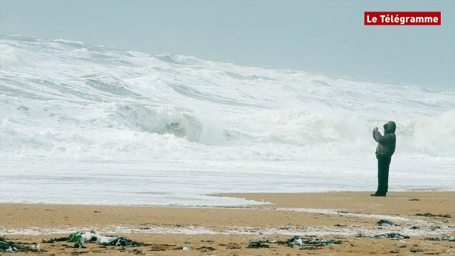 Tempête. Le vent et la houle sur Ploemeur et Plouhinec (56)