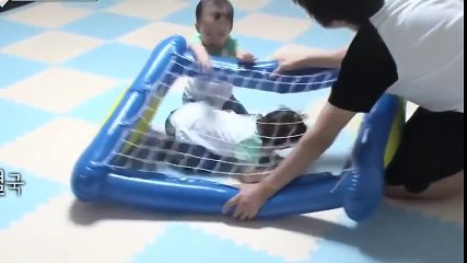 Manse Ride Appa Helicopter with His Big Belly Ball