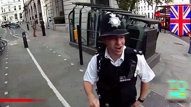 Вежливый британский полицейский