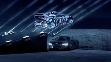 Ken Block y el Ford Fiesta en la oscuridad contra Lamborgini, BMW y Audi