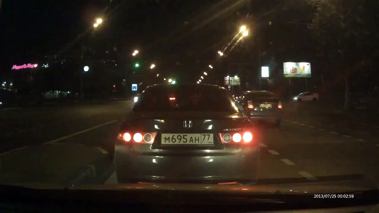 Motorcycle rider crashes and flies off of motorcycle