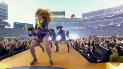BEYONCE FALLS DURING SUPER BOWL 2016 HALFTIME SHOW PERFORMANCE (VIDEO)
