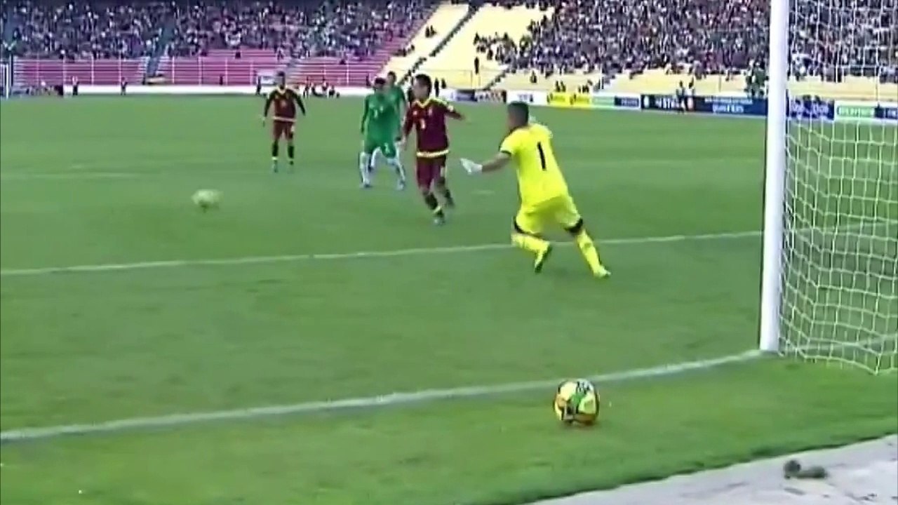 Gol de Mario Rondón - Bolivia [4 - 2] Venezuela
