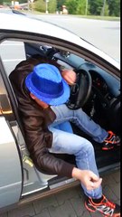 DE LA CEL MAI MARE MAFIOT PENTRU TOTI TIGANII  - TE STRAMBI DE RAS