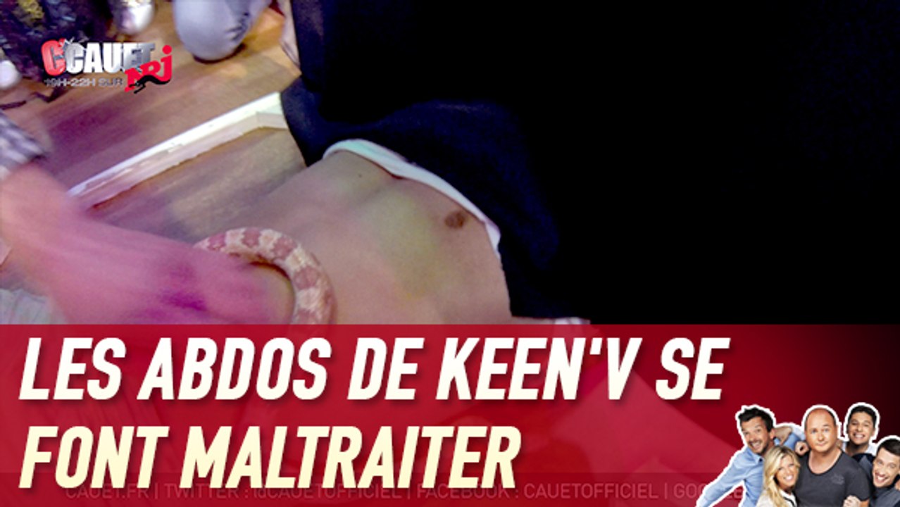 Les abdos de Keen'V se font maltraiter - C'Cauet sur NRJ