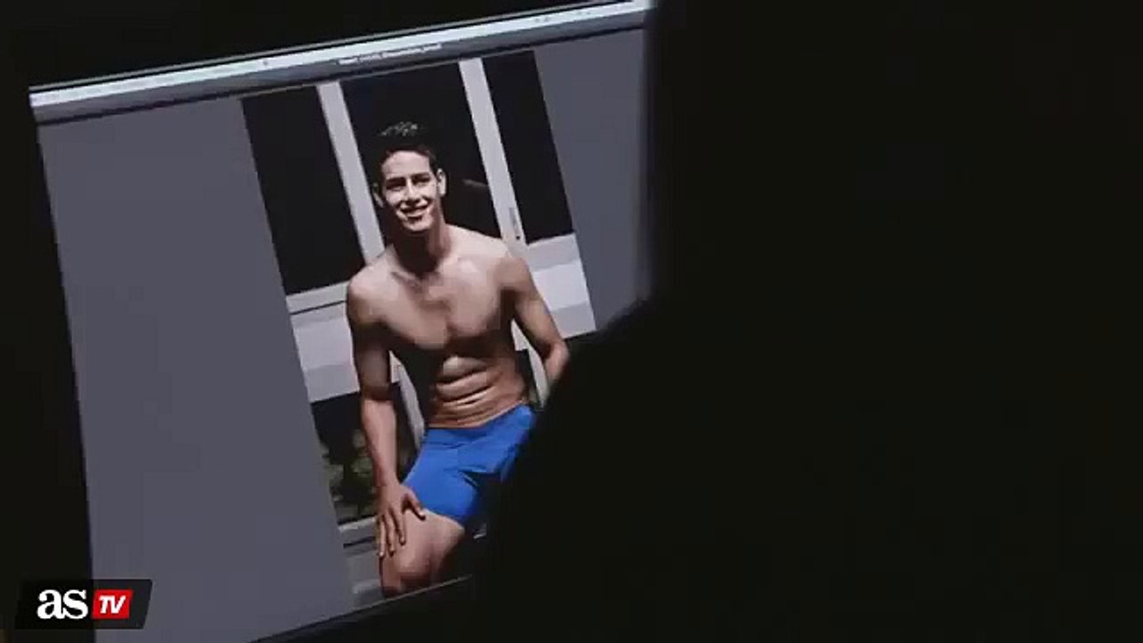 James Rodriguez does photo shoot for new underwear 21/11/2104