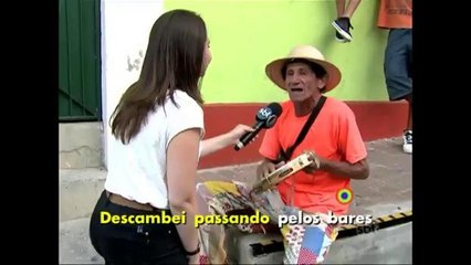 Foliões do Recife e de Olinda tentar cantar o famoso frevo