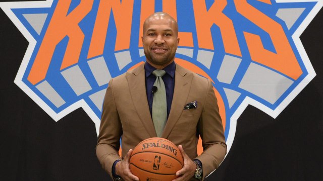 Knicks fire coach Derek Fisher