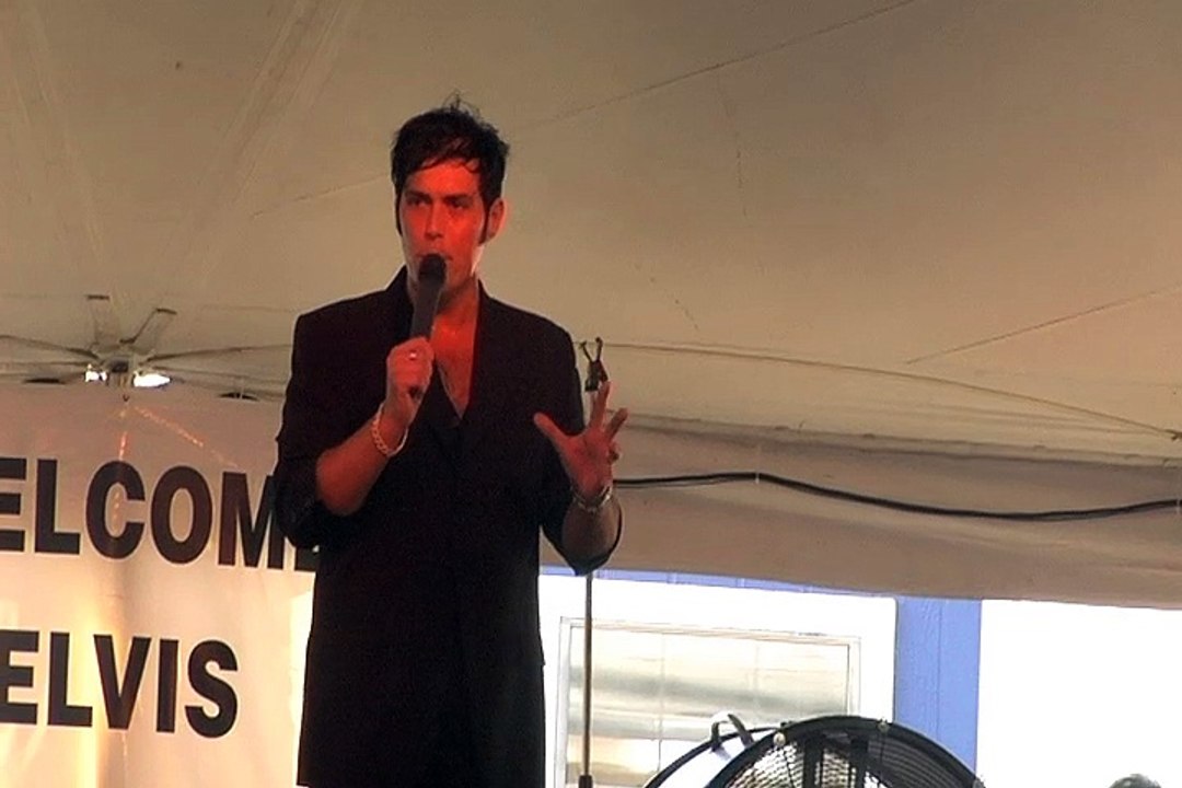 Franz Goovaerts sings 'Help me' Elvis Week 2010