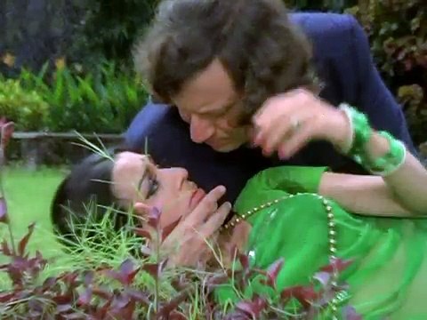 Main Tulsi Tere Angan Ki - Vinod Khanna - Nutan - Asha Parekh - Full Movie In 15 Mins